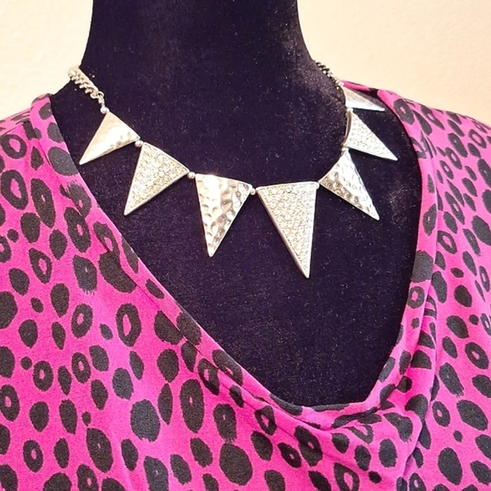 Silver Tone Triangle Statement Necklace‎ Geometric Bib Necklace Bold Fashion